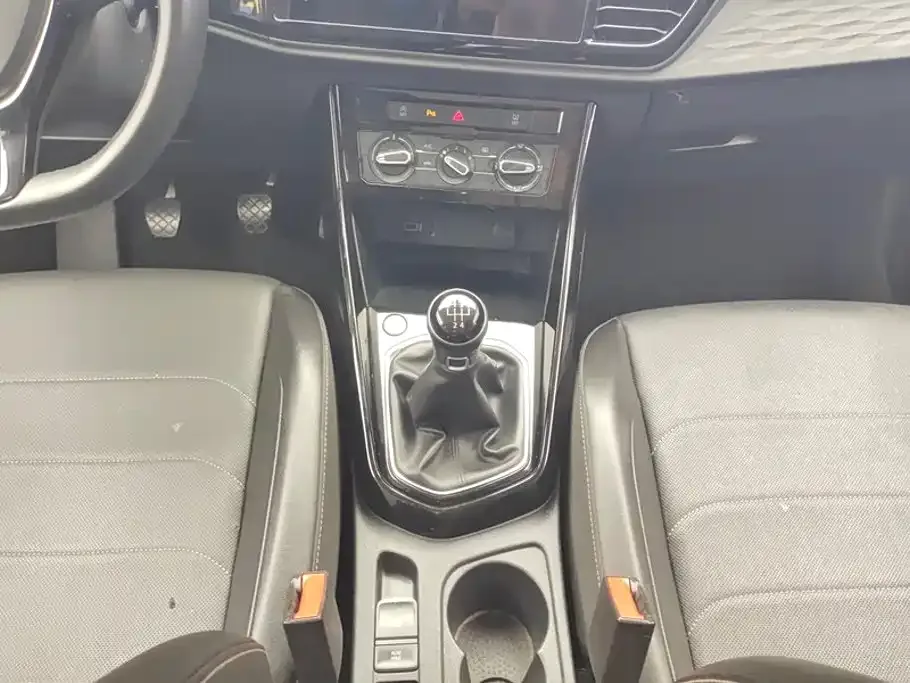 Jetta Jetta VS5 2022 280TSI Manual Joy Pro — Фото автомобиля 16