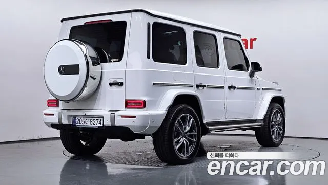 Mercedes-Benz G-Class — Фото автомобиля 2
