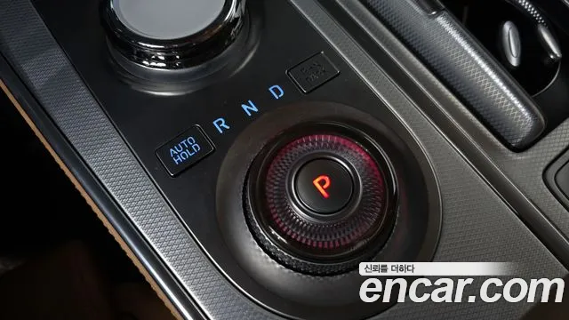Genesis GV80 — Фото автомобиля 12