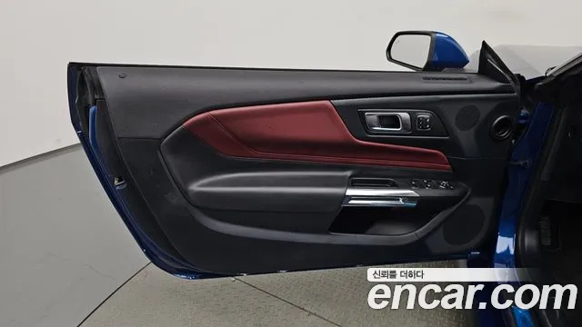 Ford Mustang 7th Gen — Фото автомобиля 13