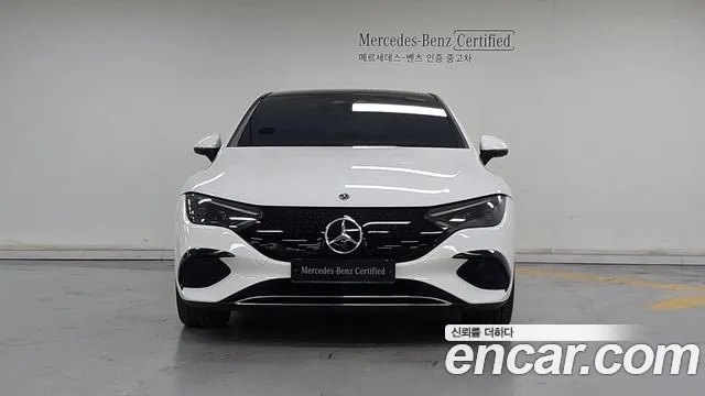 Mercedes-Benz EQE — Фото автомобиля 3
