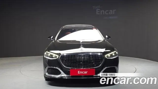 Mercedes-Benz S-Class — Фото автомобиля 3
