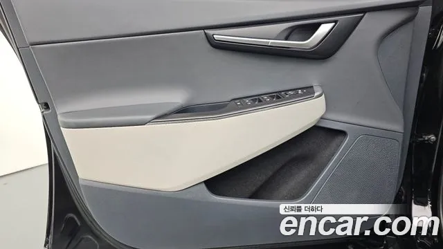 Kia EV6 — Фото автомобиля 13