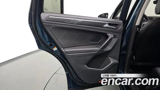 Volkswagen Tiguan — Фото автомобиля 14