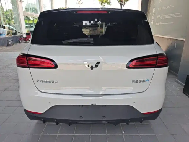 Wuling Binguo PLUS — Фото автомобиля 5