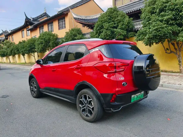 BYD Yuan Pro — Фото автомобиля 7