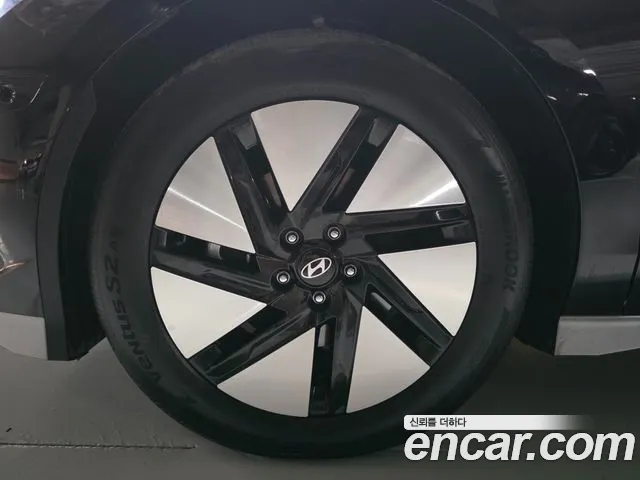 Hyundai Ioniq 6 — Фото автомобиля 20