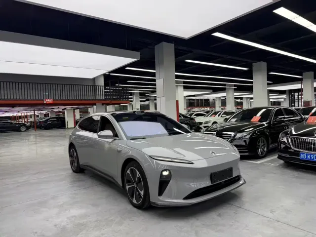 Nio ET5 Touring — Фото автомобиля 3
