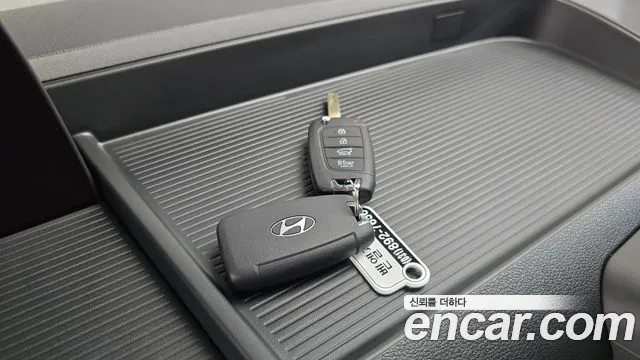 Hyundai Staria Staria Tourer 11 мест — Фото автомобиля 12