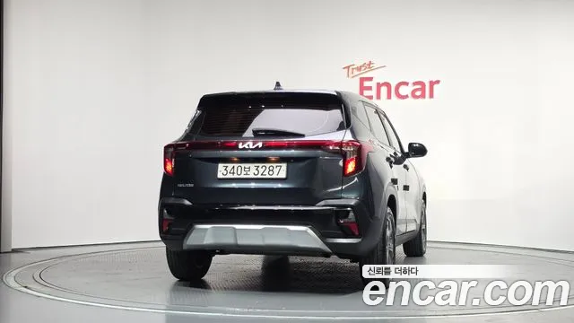 Kia Seltos — Фото автомобиля 4