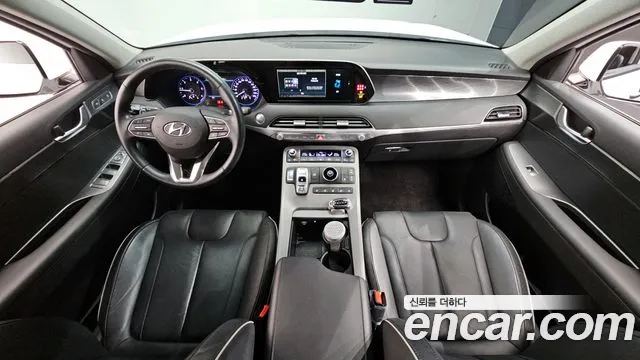 Hyundai Palisade Palisade Дизель 2.2 2WD — Фото автомобиля 7