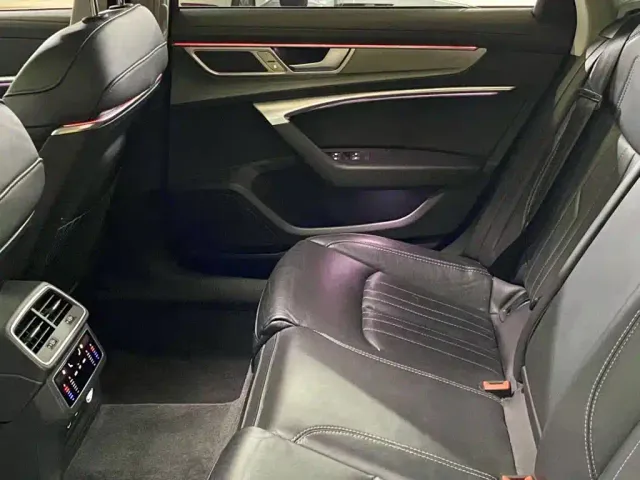 Audi A6L — Фото автомобиля 17