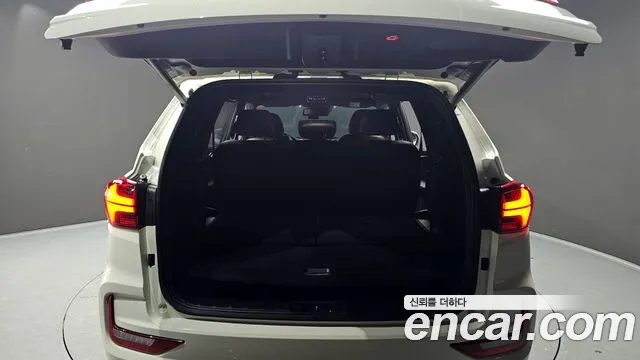 KG_Mobility_Ssangyong Rexton All Rexton Дизель 2.2 4WD — Фото автомобиля 20