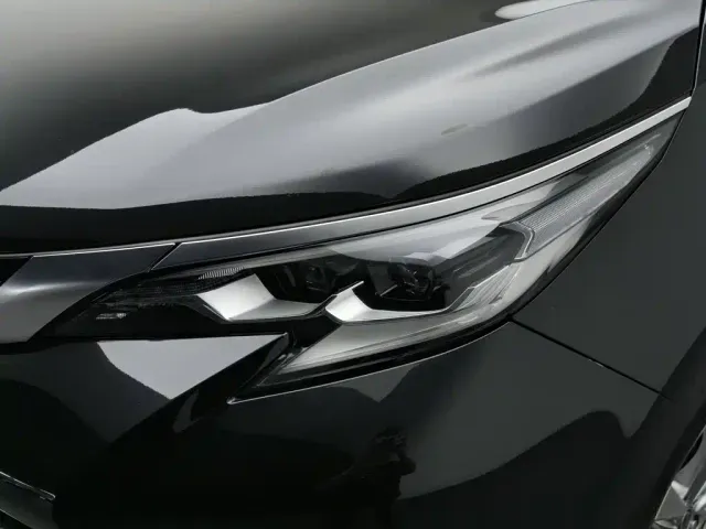 Toyota Sienna — Фото автомобиля 7