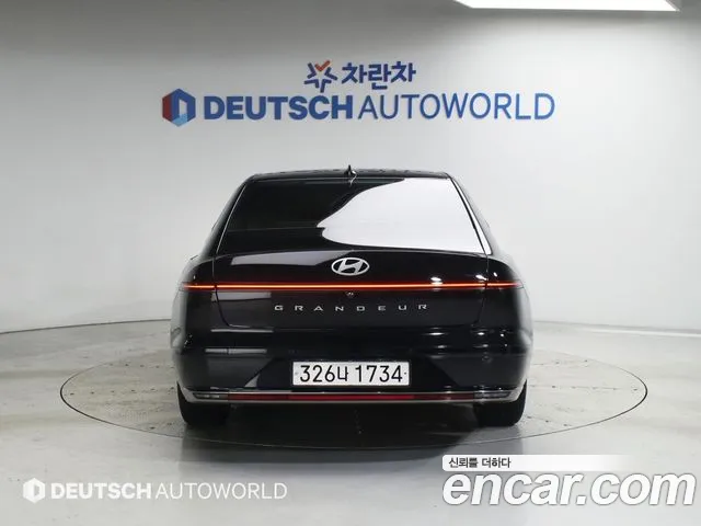Hyundai Grandeur Grandeur (GN7) 2.5 Бензин 2WD — Фото автомобиля 4