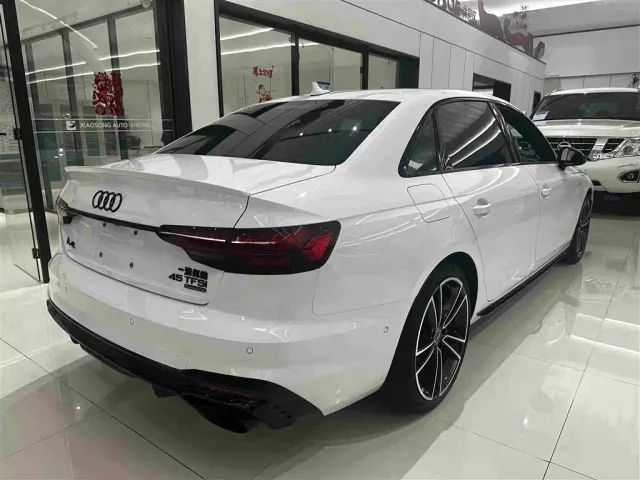 Audi A4L — Фото автомобиля 19