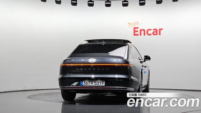 Hyundai Grandeur GN7 — Фото автомобиля 4
