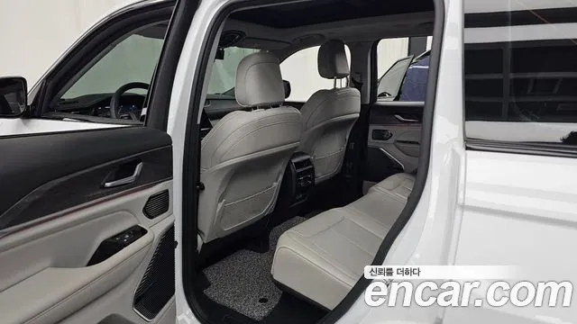 Jeep Cherokee WL — Фото автомобиля 18