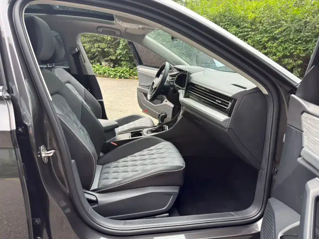 Volkswagen Sagitar — Фото автомобиля 12