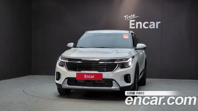 Kia Seltos Бензин 1.6 турбо 2WD — Фото автомобиля 3