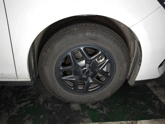 BYD Seal 05 DM-i — Фото автомобиля 25