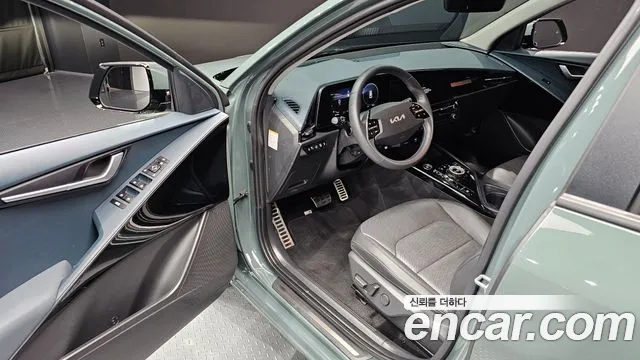 Kia Niro The All New — Фото автомобиля 10