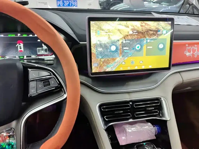 BYD Song PLUS — Фото автомобиля 12