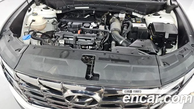 Hyundai Tucson Tucson (NX4) Бензин 1.6 турбо 2WD — Фото автомобиля 6