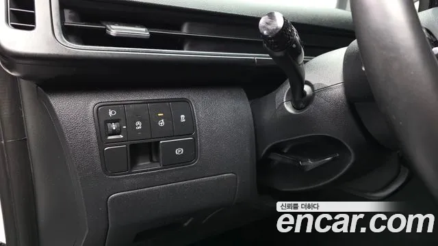 Hyundai Staria — Фото автомобиля 24