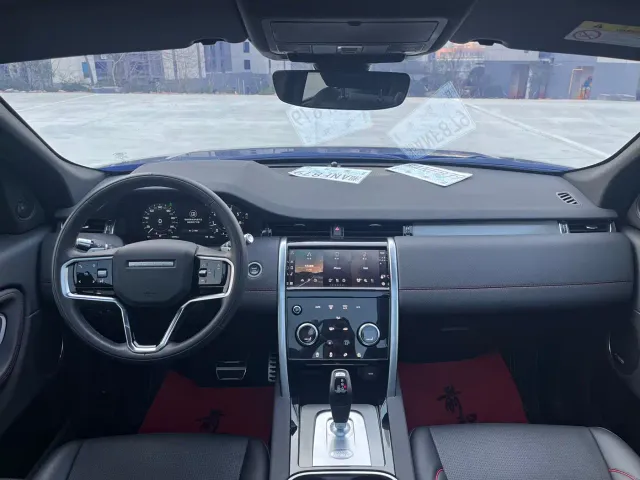 Land Rover Discovery Sport — Фото автомобиля 14
