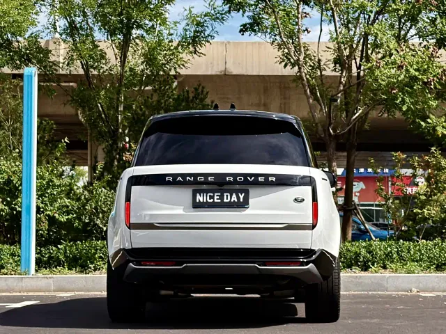 Land Rover Range Rover — Фото автомобиля 5