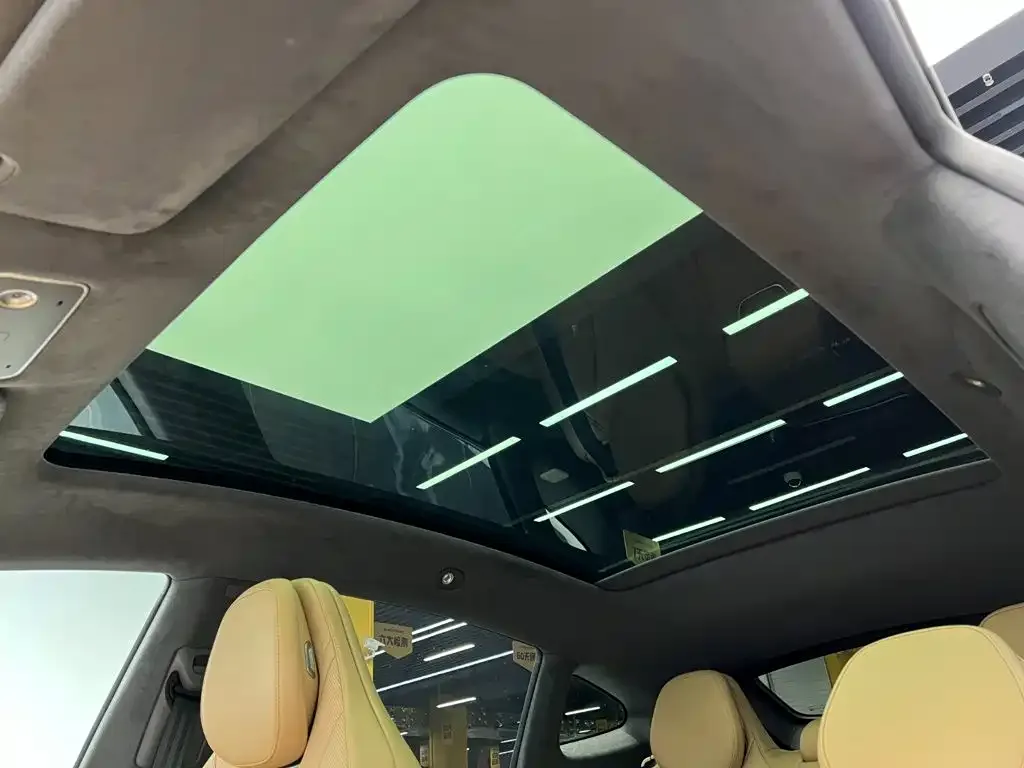 Zhijie Luxeed R7 2024 Pure Electric 802km Max — Фото автомобиля 17
