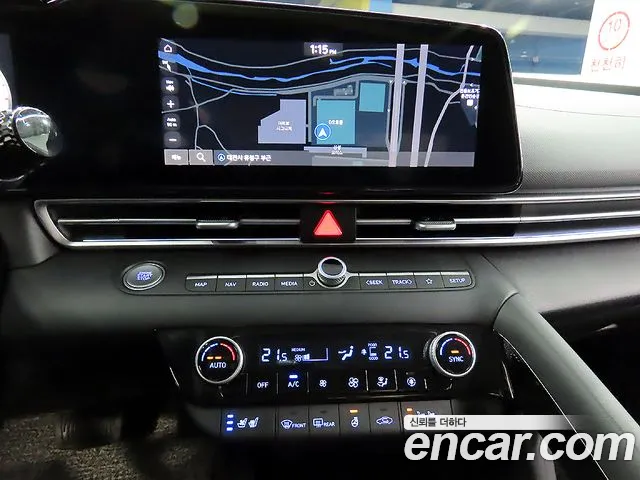 Hyundai Avante CN7 — Фото автомобиля 10