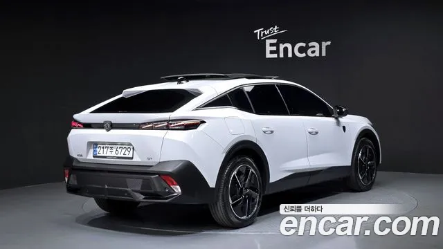 Peugeot 408 — Фото автомобиля 2