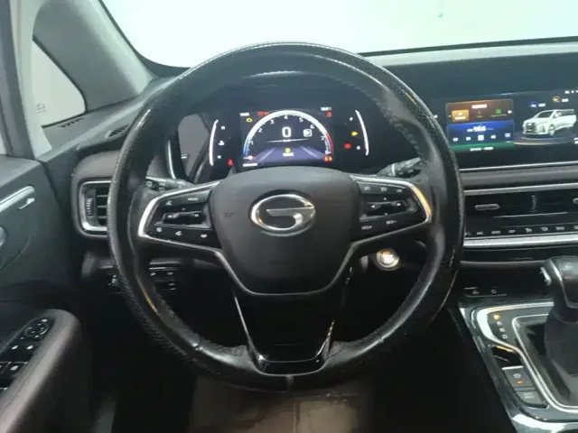 GAC Trumpchi M6 — Фото автомобиля 15
