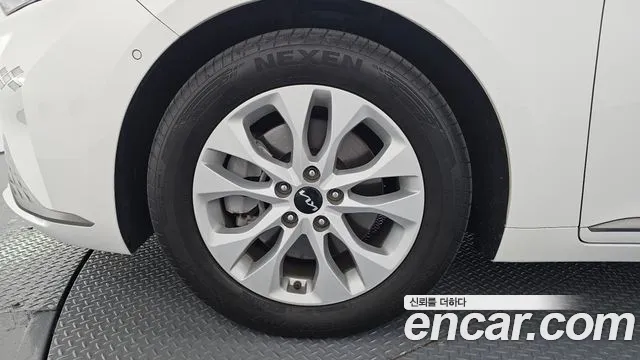 Kia K8 2.5 Бензин 2WD — Фото автомобиля 5
