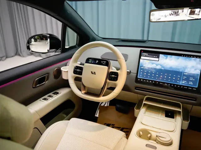 Li Auto i6 — Фото автомобиля 8