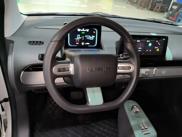 Changan Lumin — Фото автомобиля 10
