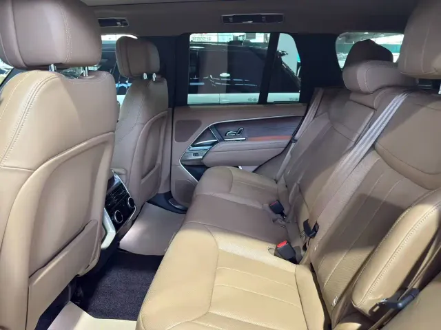 Land Rover Range Rover — Фото автомобиля 7