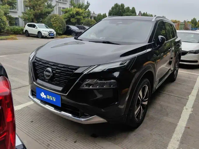 Фотография автомобиля — Nissan X-Trail