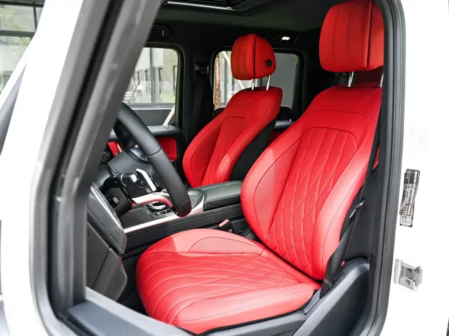 Mercedes-Benz G-Class — Фото автомобиля 16