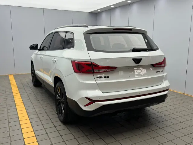 Jetta VS7 — Фото автомобиля 4