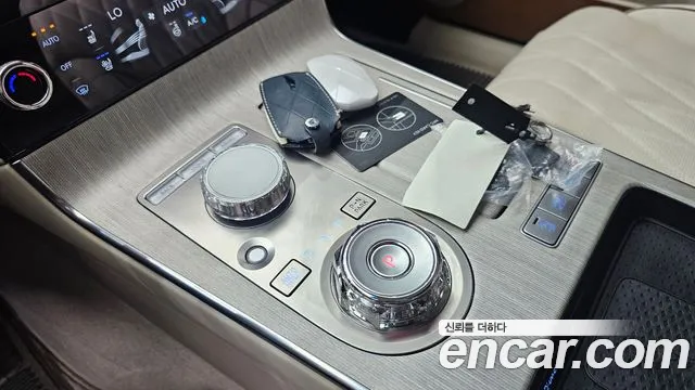 Genesis G80 Бензин 3.5 турбо AWD — Фото автомобиля 9