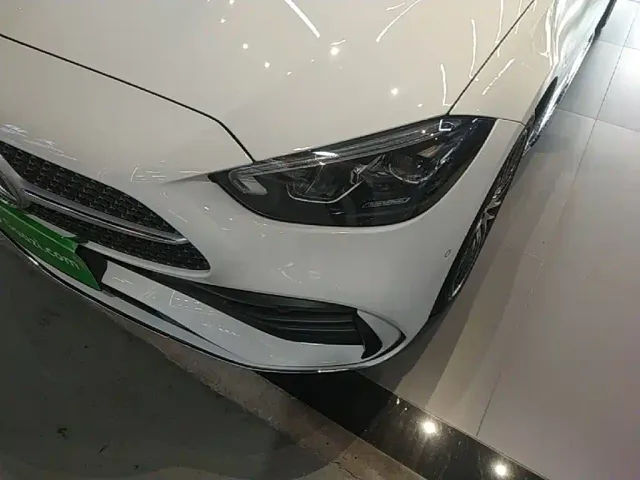 Mercedes-Benz C-Class — Фото автомобиля 23