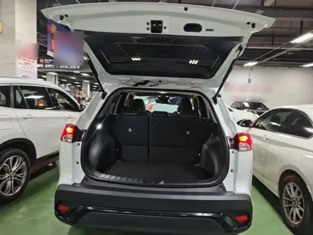 Toyota Frontlander — Фото автомобиля 18