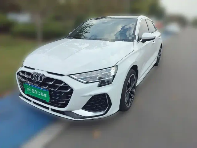 Фотография автомобиля — Audi A3