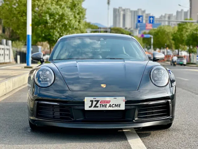 Porsche 911 — Фото автомобиля 2