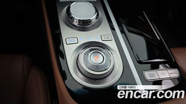 Genesis G80 RG3 — Фото автомобиля 9