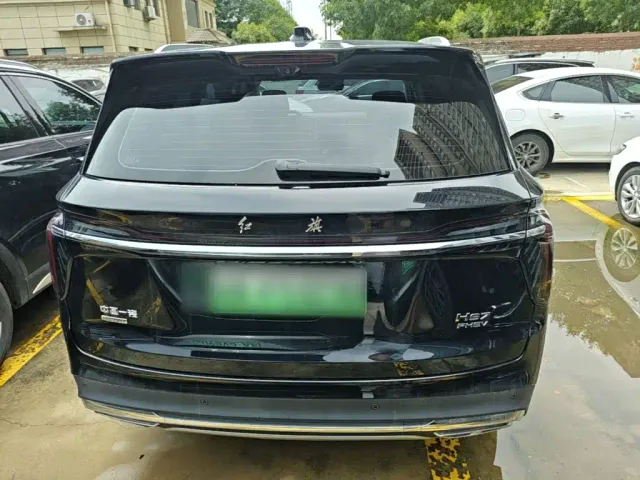Hongqi HS7 PHEV — Фото автомобиля 5
