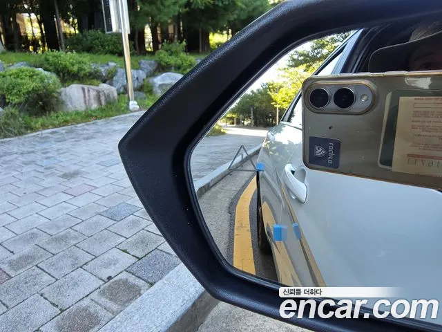 Hyundai Avante CN7 — Фото автомобиля 15